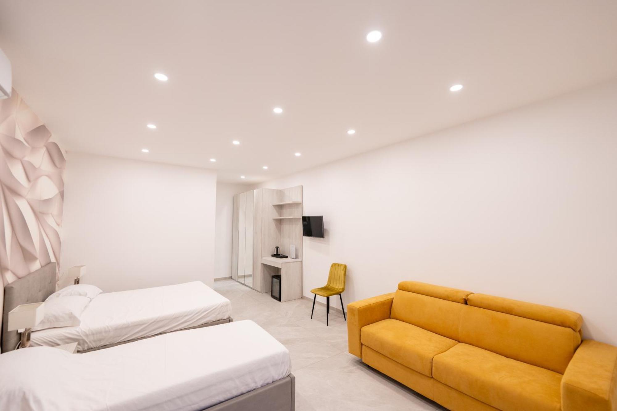 Suites Gaudioso Napoli Center Εξωτερικό φωτογραφία