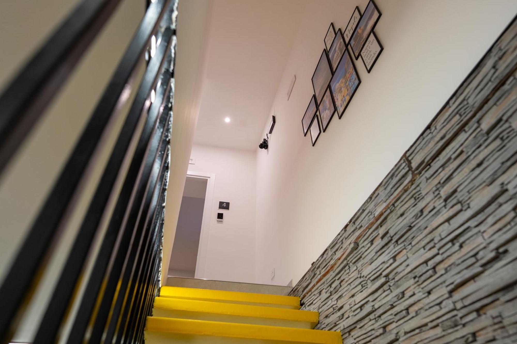 Suites Gaudioso Napoli Center Εξωτερικό φωτογραφία